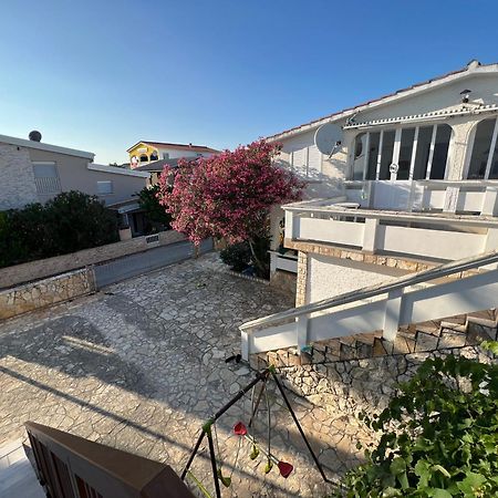 شقة Emko Apartmens فير المظهر الخارجي الصورة